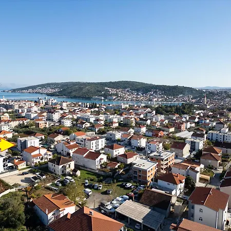 Mav Apt, New, Modern, Near Old Town, Free Parking * Trogir