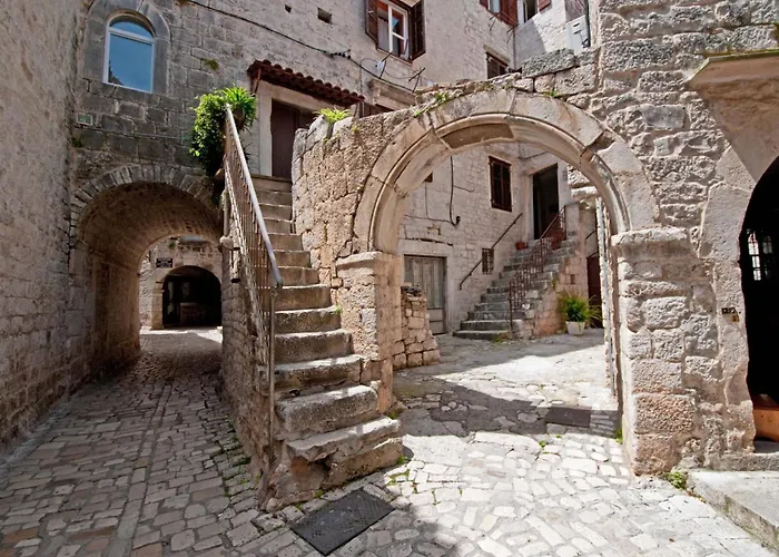 Daire Mav Apt, New, Modern, Near Old Town, Free Parking Trogir