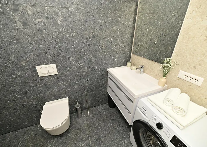 Mav Apt, New, Modern, Near Old Town, Free Parking Daire *
