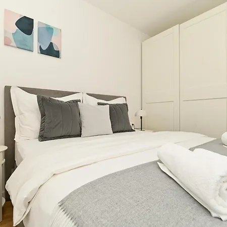 Mav Apt, New, Modern, Near Old Town, Free Parking