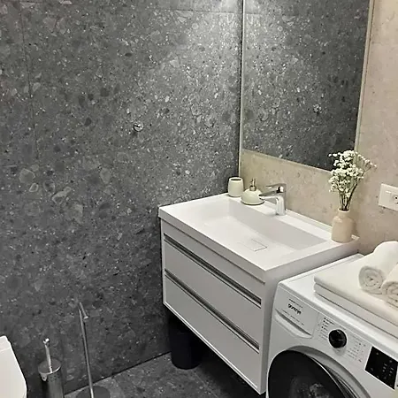 Mav Apt, New, Modern, Near Old Town, Free Parking Trogir