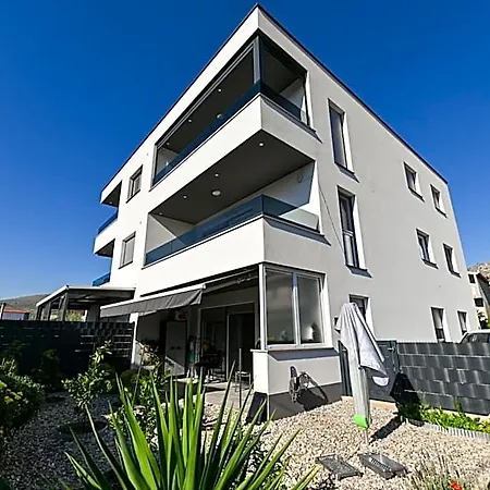 Mav Apt, New, Modern, Near Old Town, Free Parking Trogir