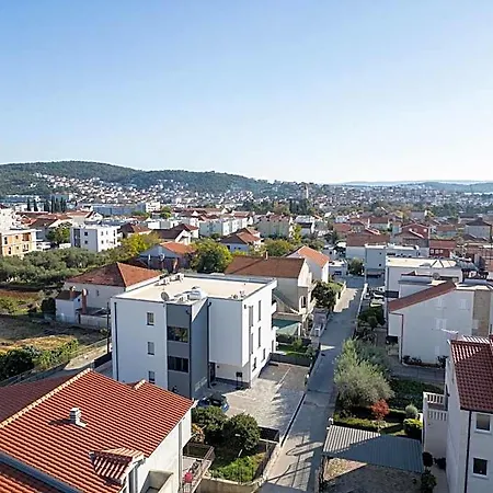 Mav Apt, New, Modern, Near Old Town, Free Parking