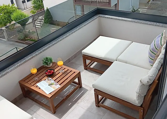 Appartement Mav Apt, New, Modern, Near Old Town, Free Parking *