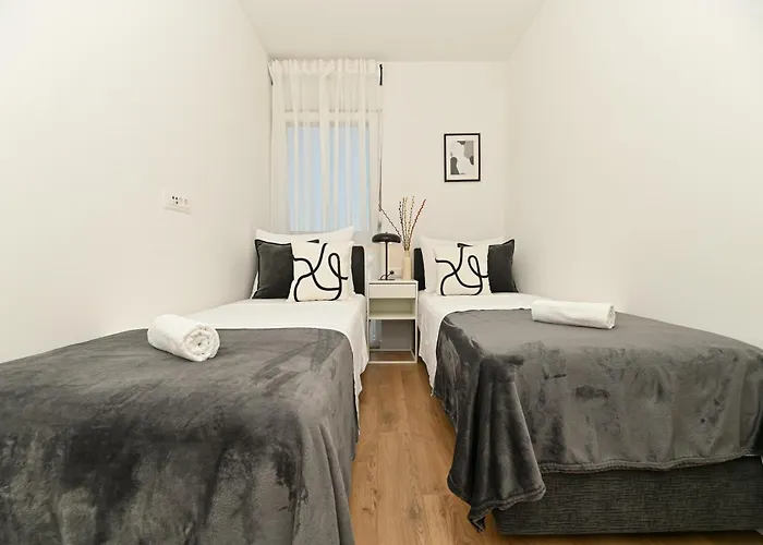 Appartement Mav Apt, New, Modern, Near Old Town, Free Parking