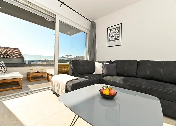 Mav Apt, New, Modern, Near Old Town, Free Parking Appartement Trogir